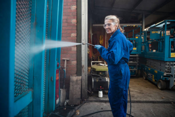 Best Gas Station Cleaning  in Wahneta, FL